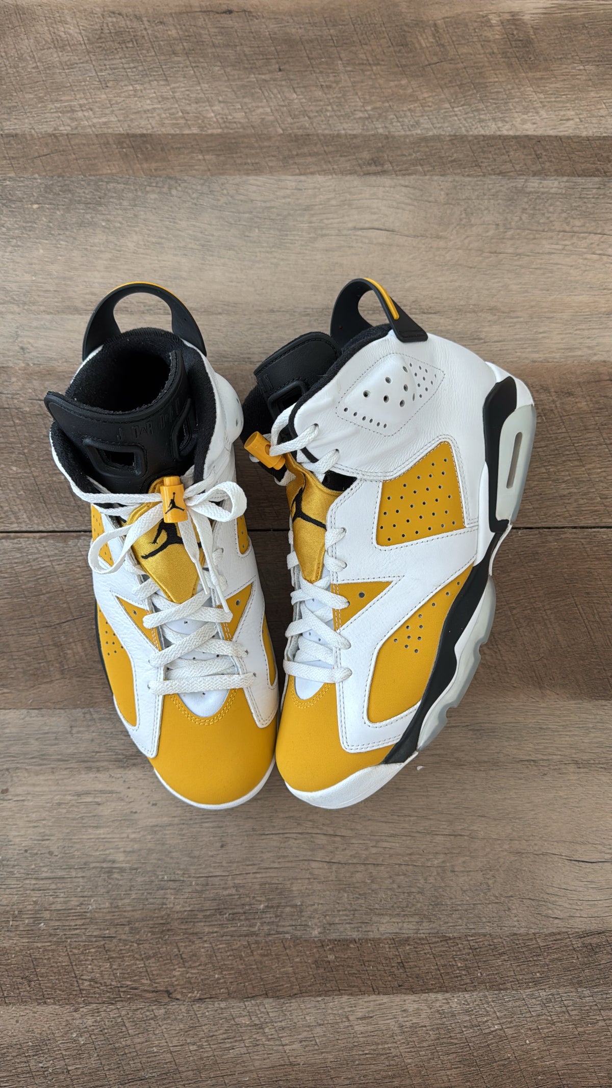 Jordan 6 Yellow Toe Size 10.5 Used