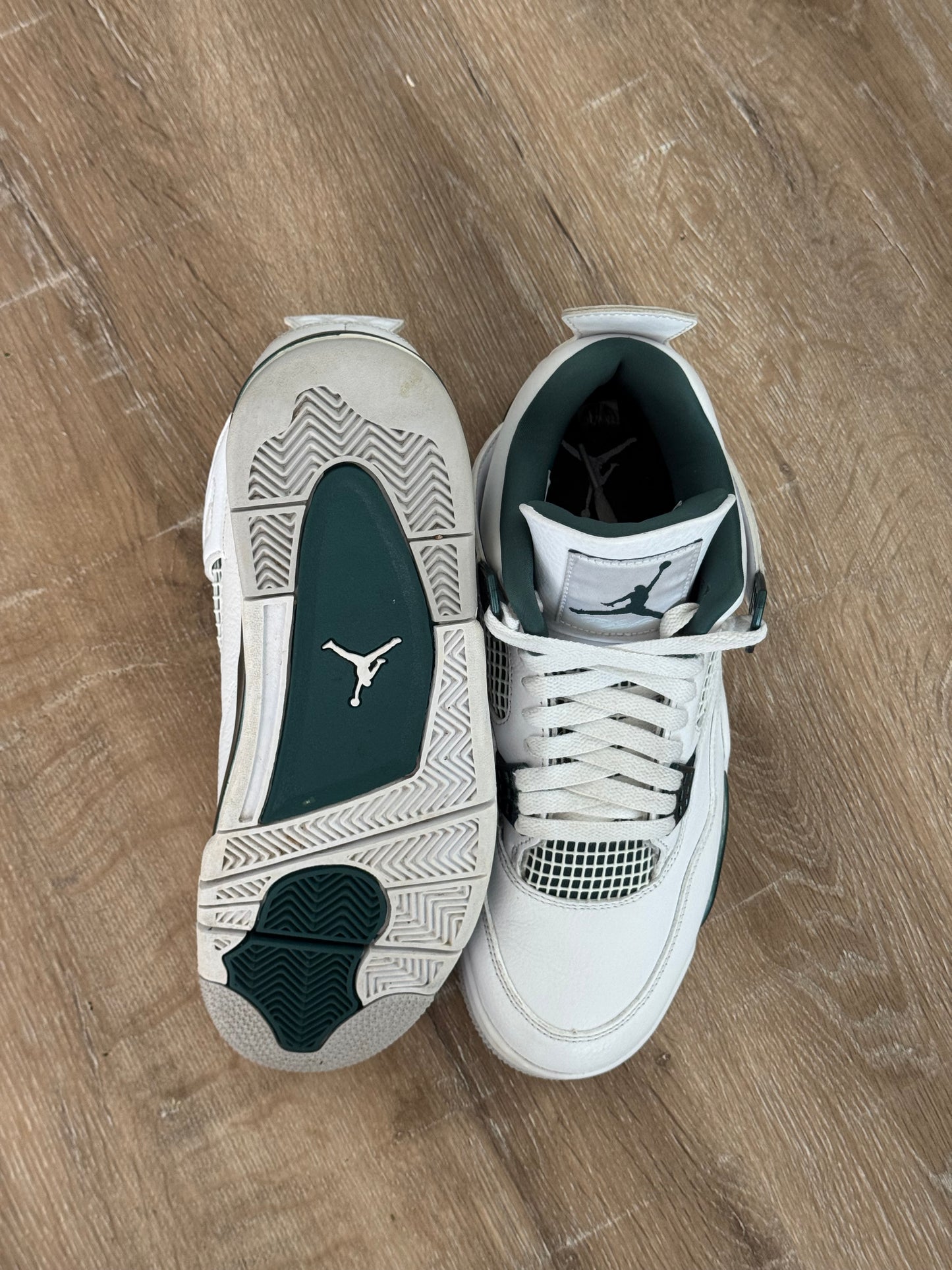 Jordan 4 “Oxidized Green” Size 9.5 Used