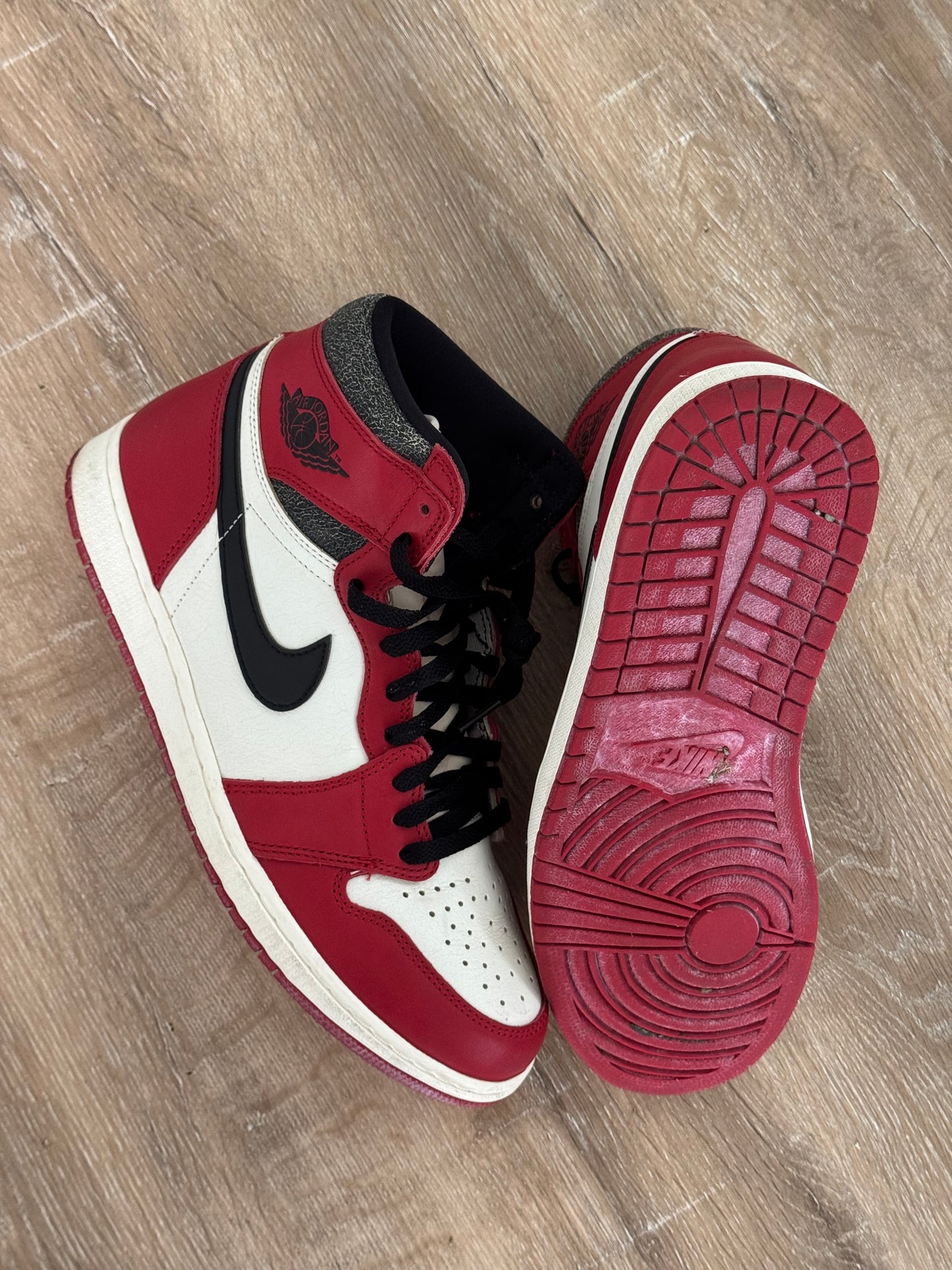 Jordan 1 “Lost and Found” Size 11.5 Used