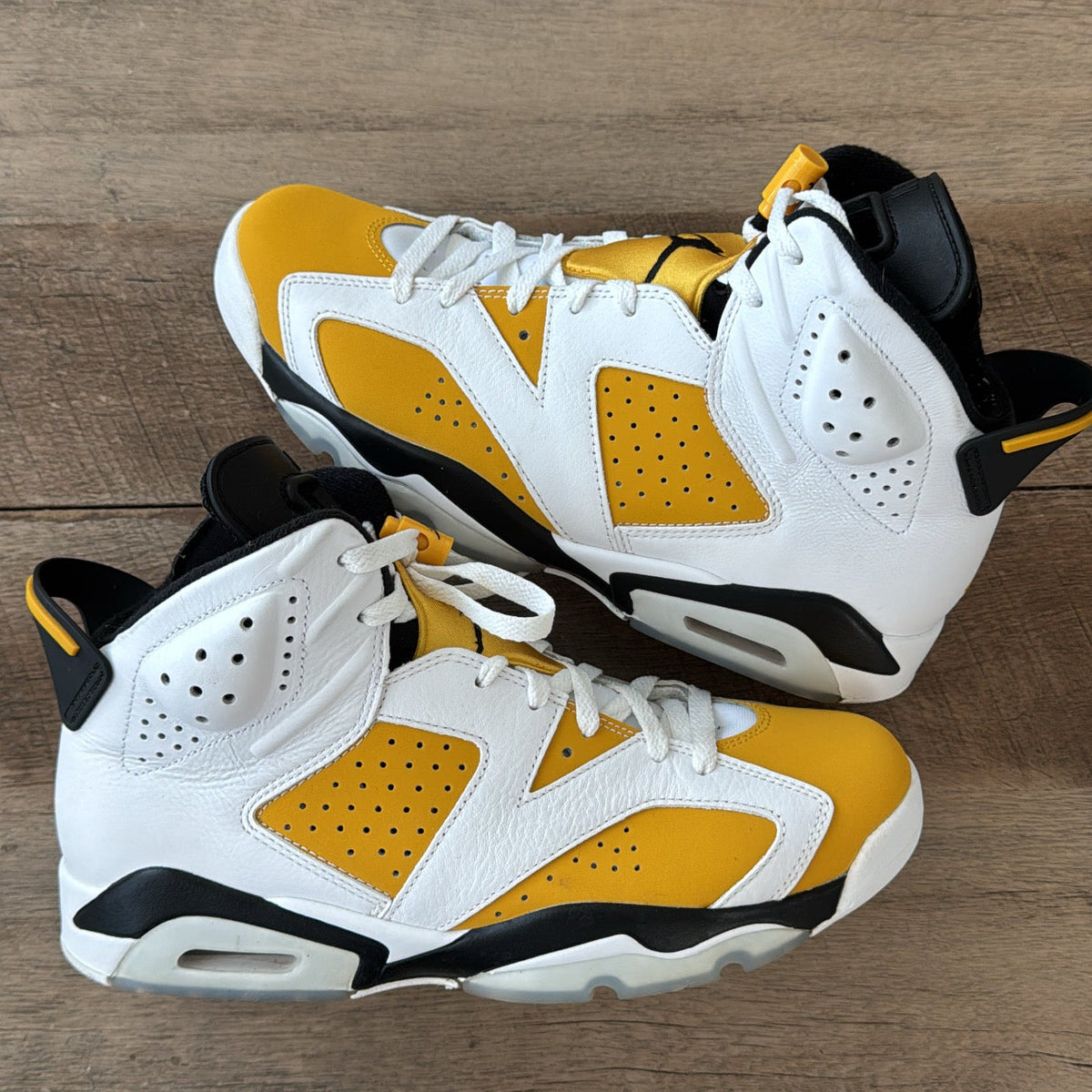 Jordan 6 Yellow Toe Size 10.5 Used
