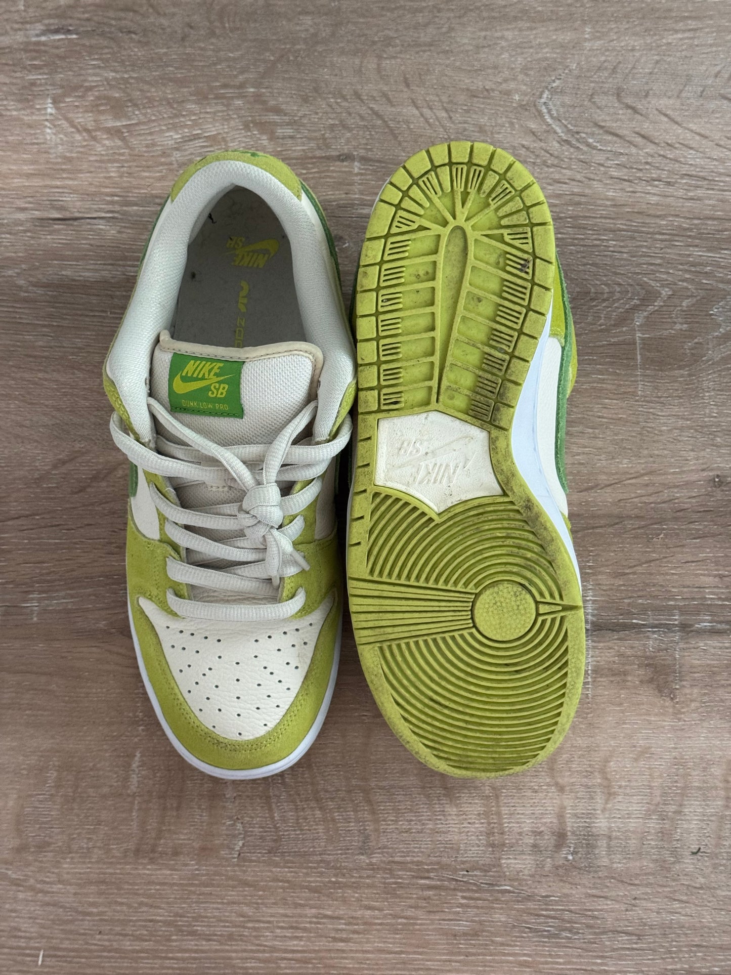 Nike Sb “Green Apple” Size 10.5 Used