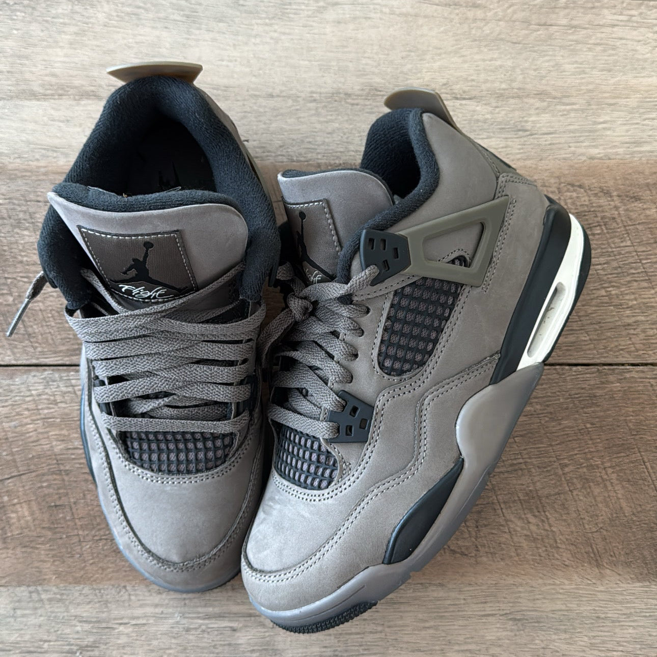 Jordan 4 “Cave Stone” Size 5.5y Used