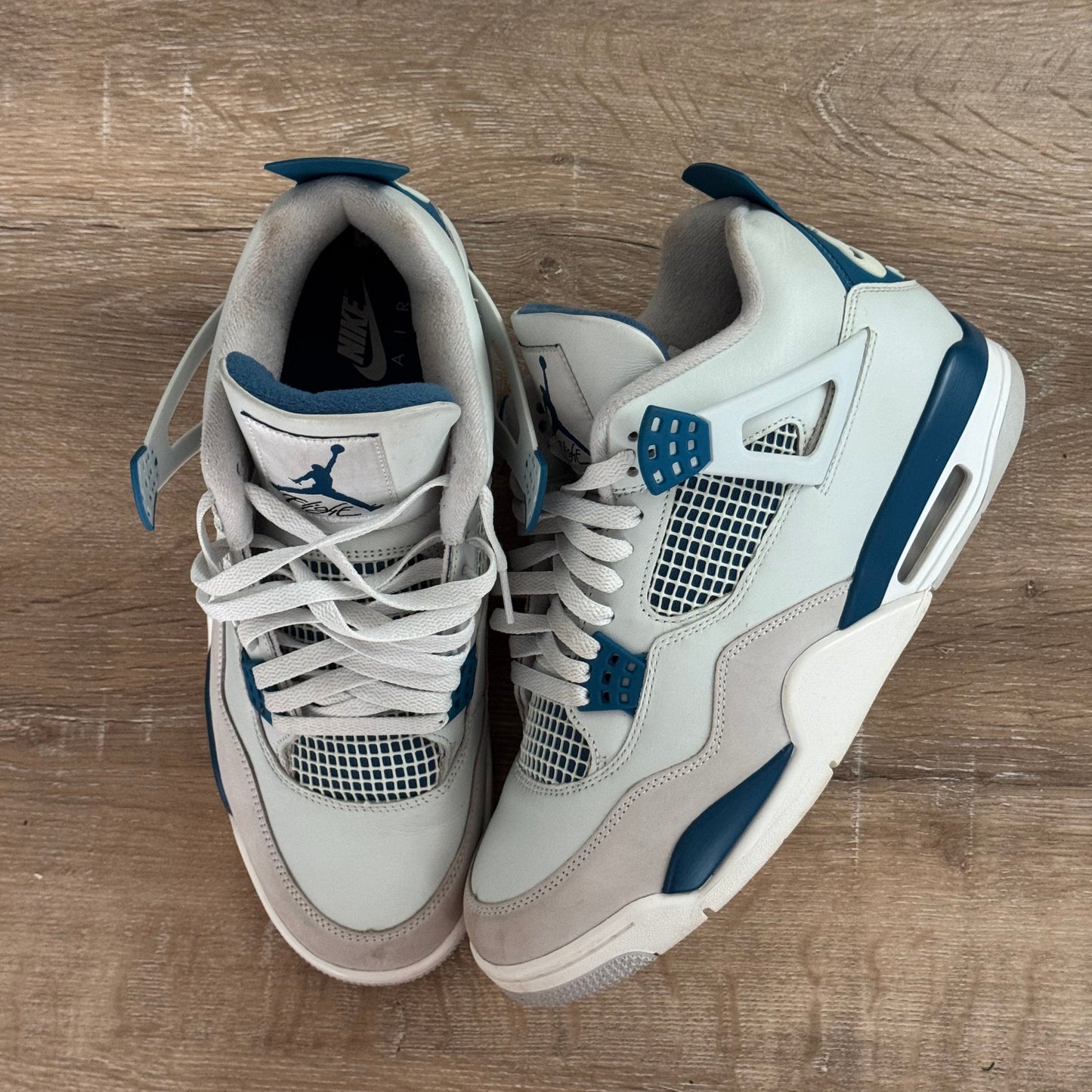 Jordan 4 Military Blue Size 10.5 Used Rep Box