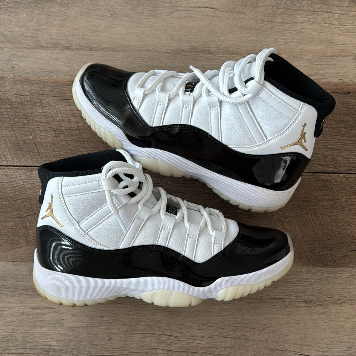 Jordan 11 “Gratitude” Size 9 Used