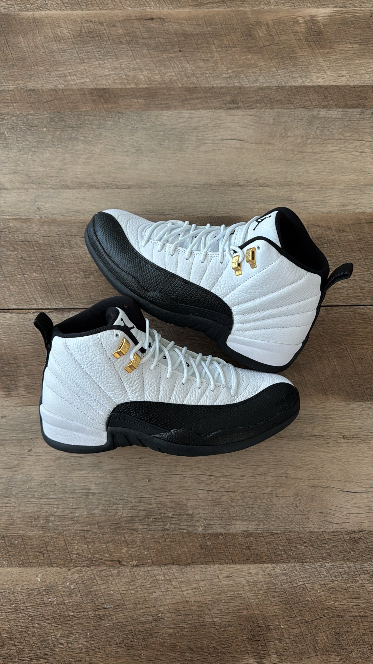 Jordan 12 “Taxi” Size 8.5 Used
